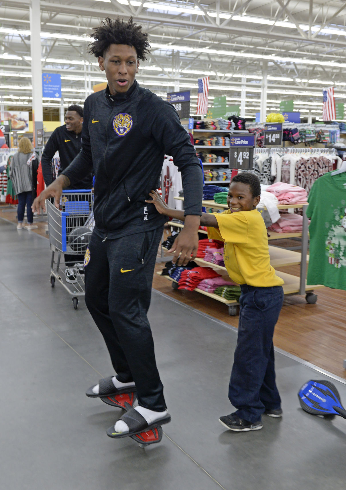 BR.walmartwade0076.121517 bf